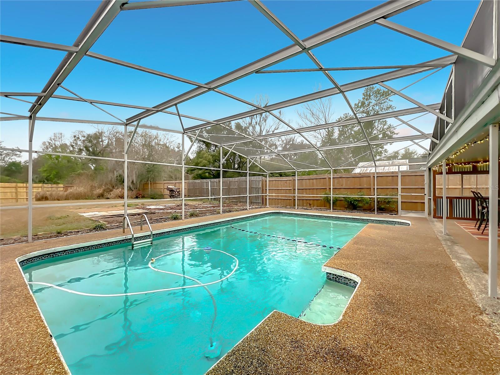 Image 8 of 54 For 821 Raven Avenue