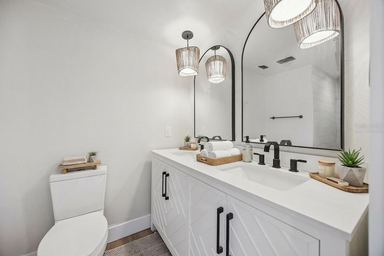 Image 14 of 31 For 1135 Thunder Trail