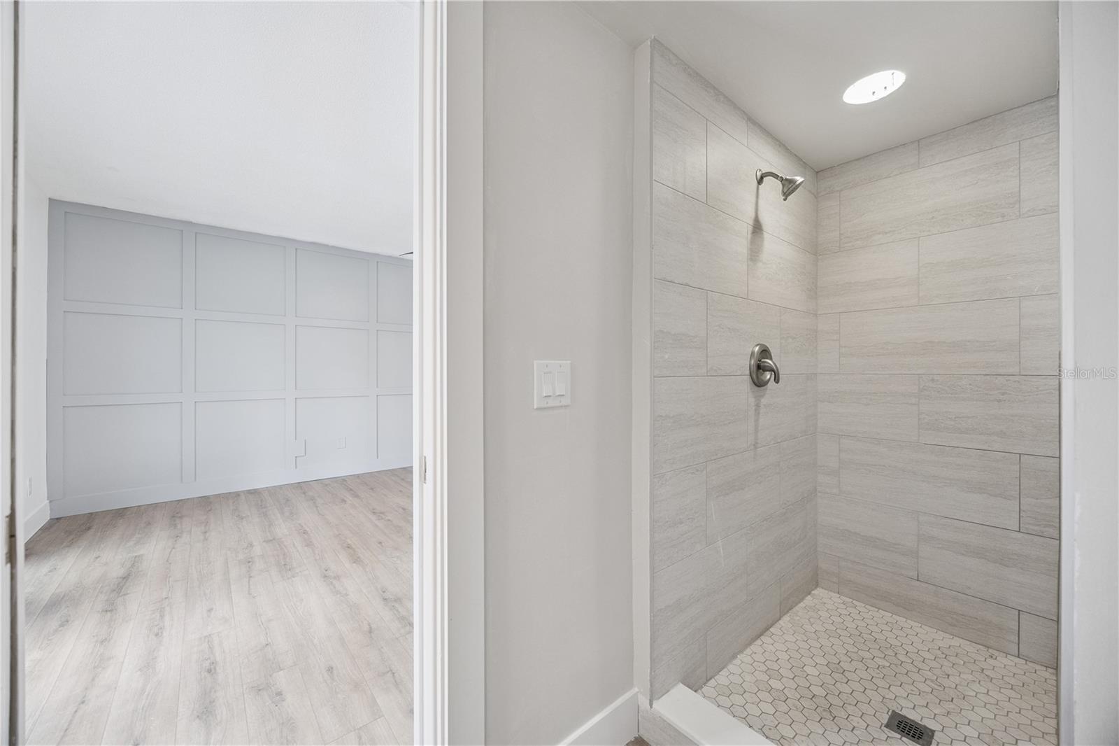 Image 15 of 31 For 1135 Thunder Trail