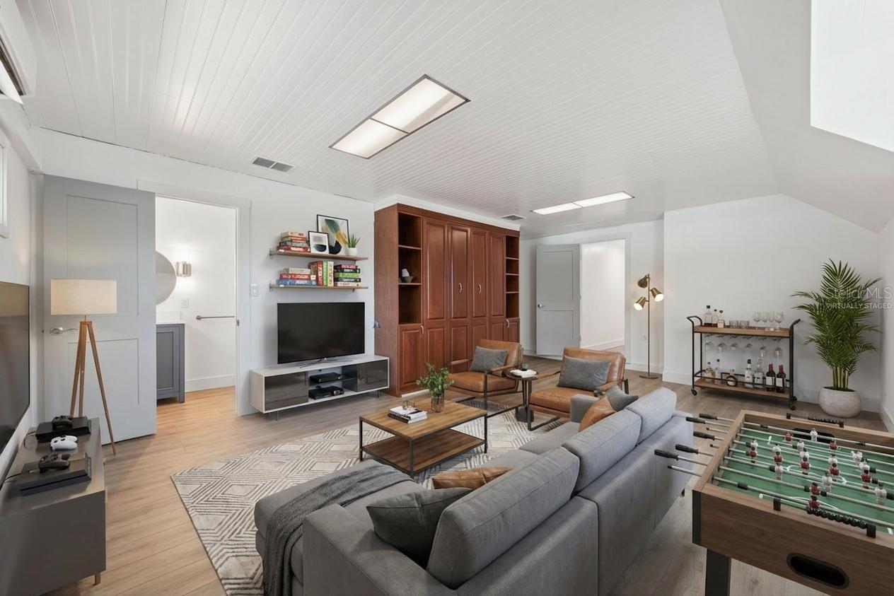 Image 18 of 31 For 1135 Thunder Trail