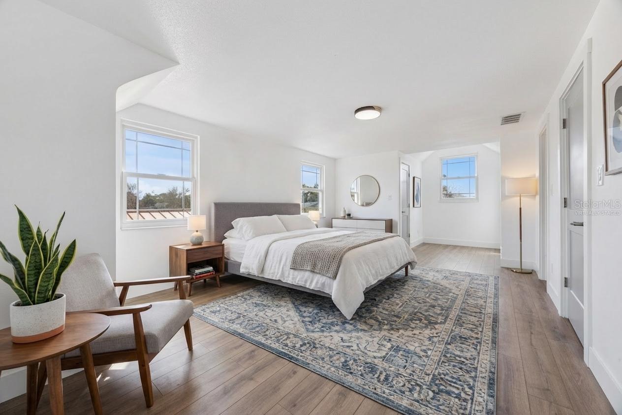 Image 20 of 31 For 1135 Thunder Trail