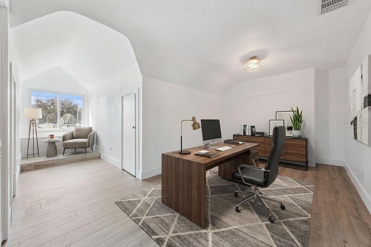 Image 23 of 31 For 1135 Thunder Trail