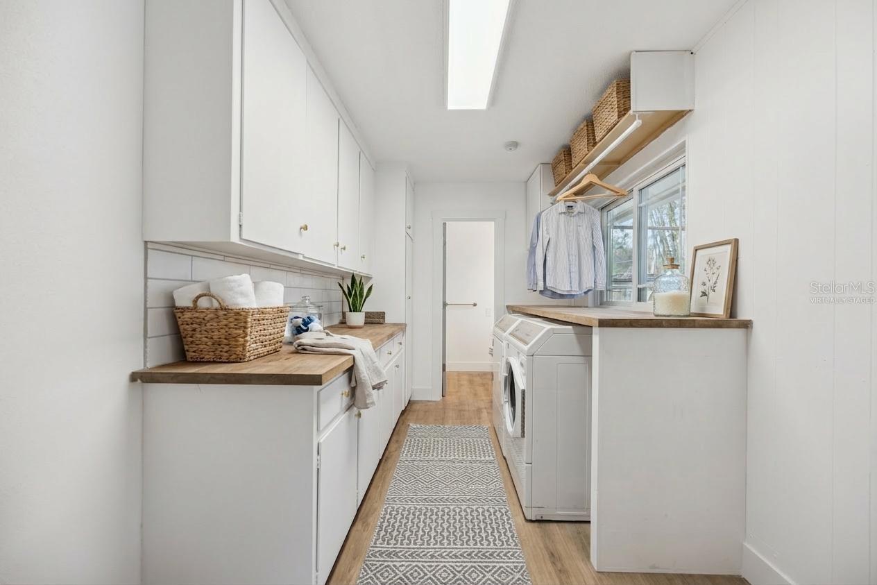 Image 24 of 31 For 1135 Thunder Trail