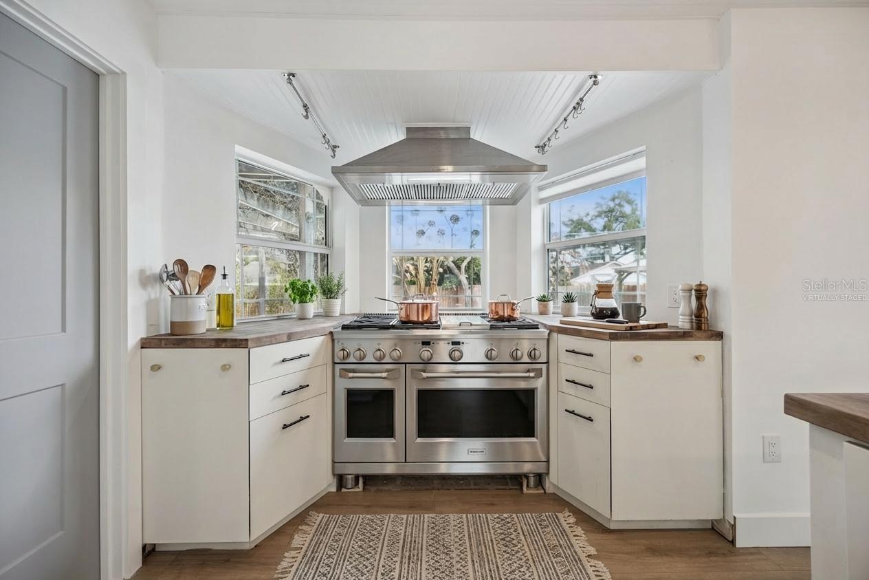 Image 9 of 31 For 1135 Thunder Trail