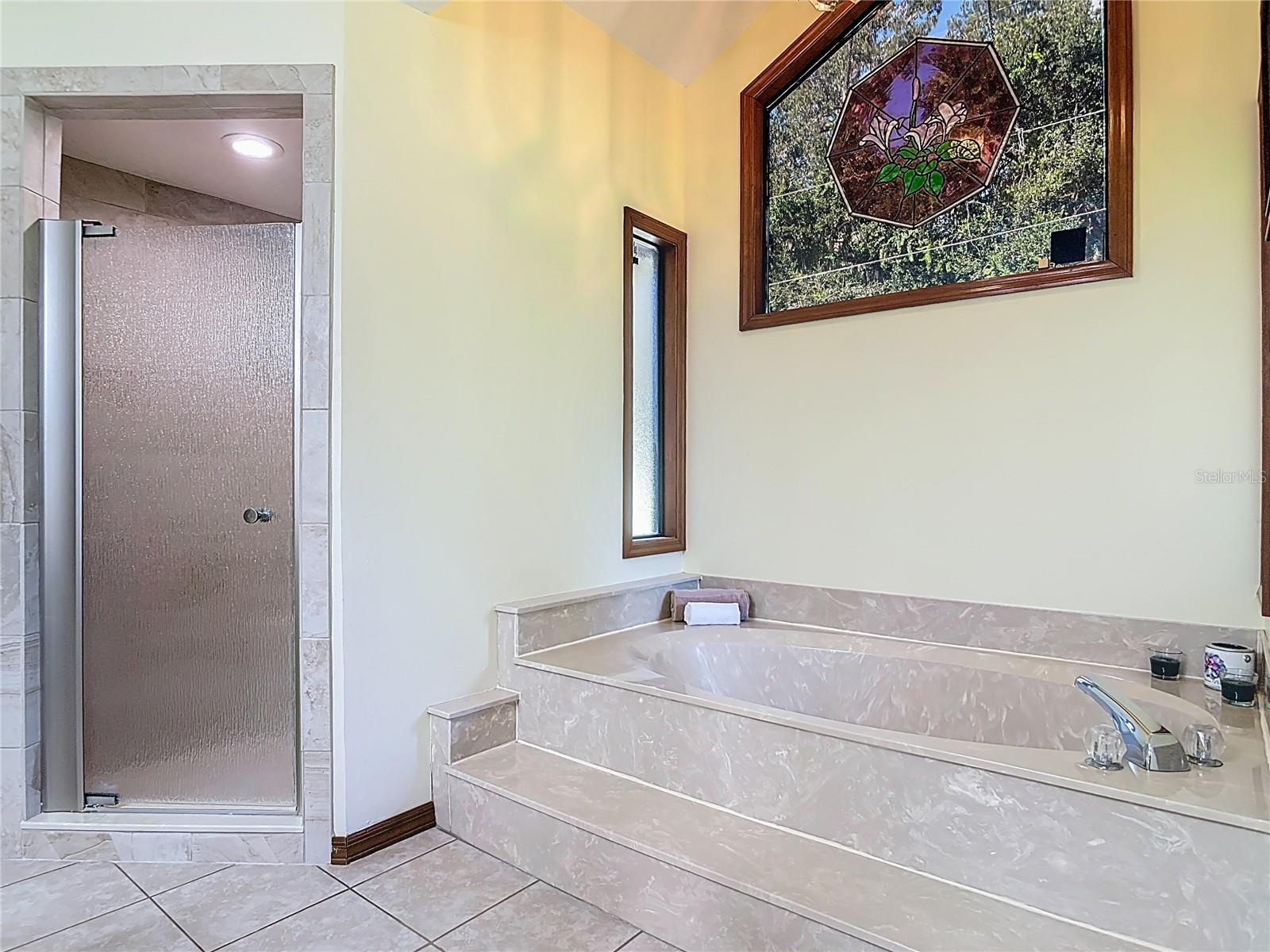 Image 35 of 51 For 1355 Cameron Avenue