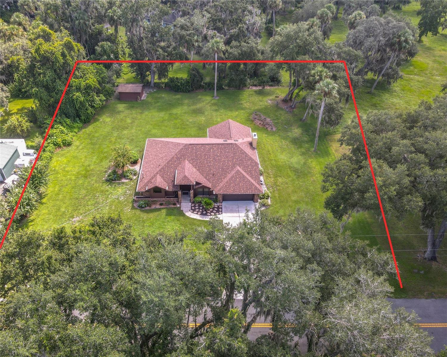 Image 4 of 51 For 1355 Cameron Avenue