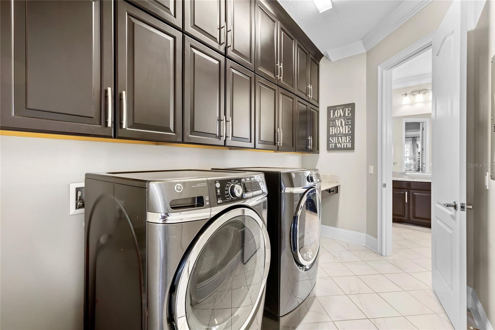 Image 26 of 66 For 14025 Hench Lane