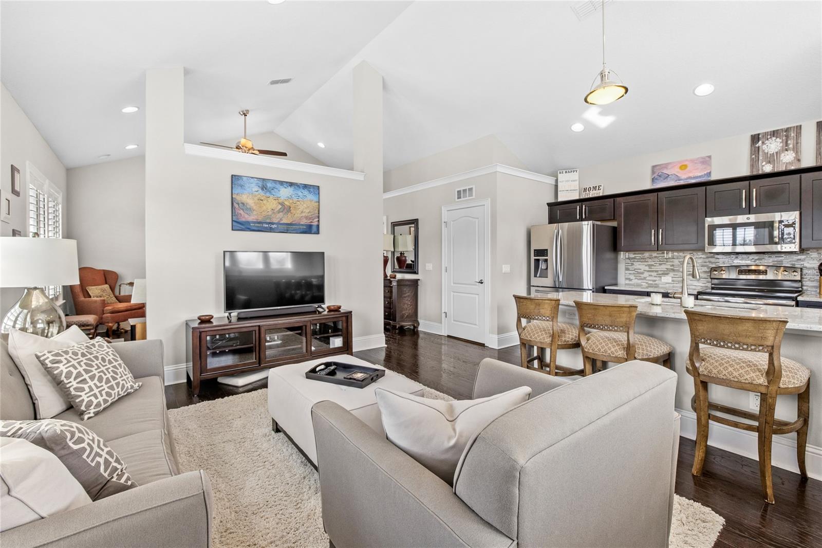 Image 39 of 66 For 14025 Hench Lane