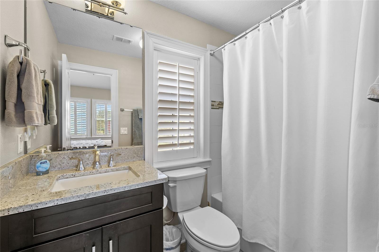 Image 45 of 66 For 14025 Hench Lane