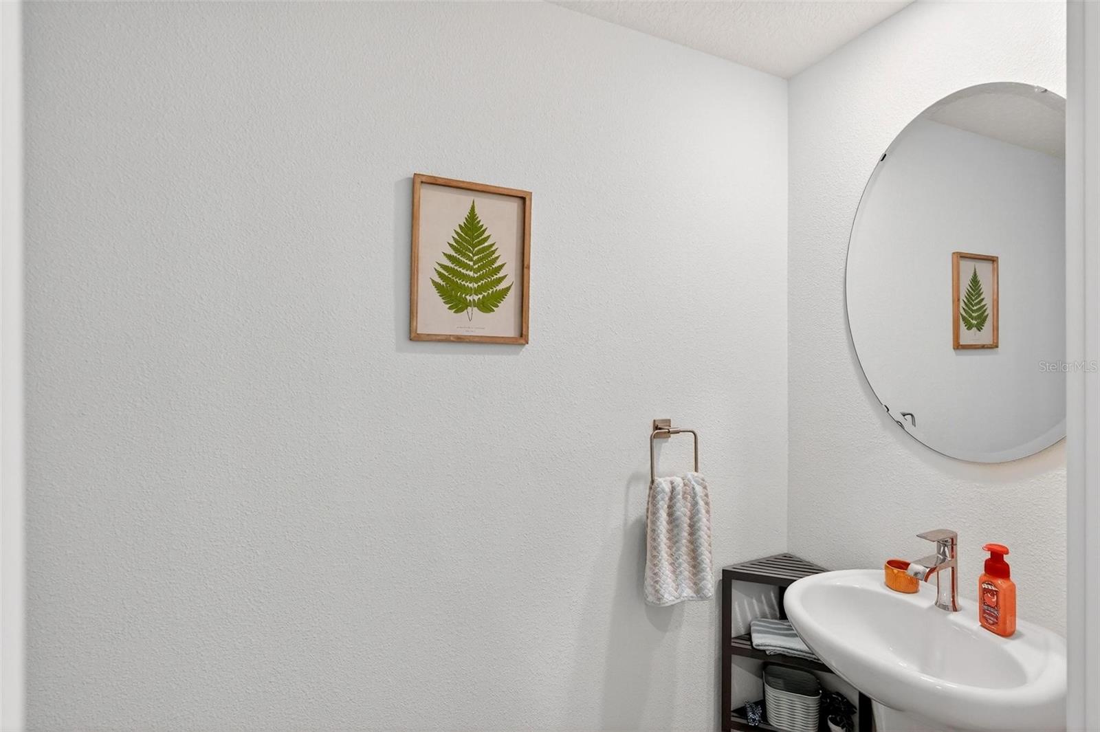 Image 10 of 46 For 553 John L Mica Way