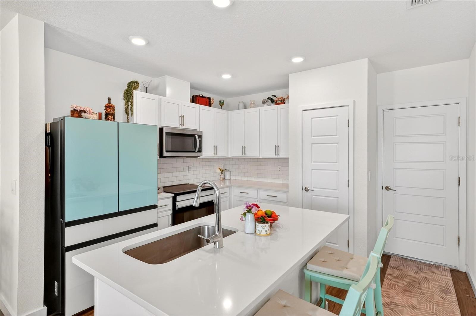 Image 16 of 46 For 553 John L Mica Way