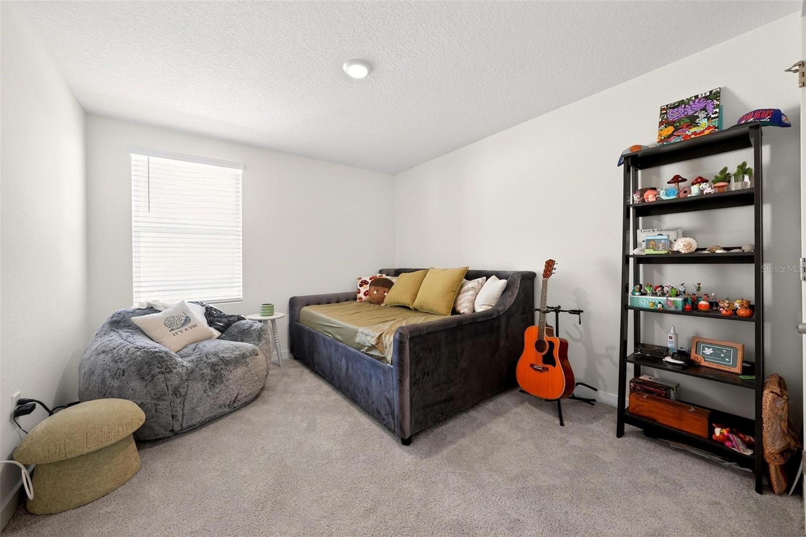 Image 32 of 46 For 553 John L Mica Way