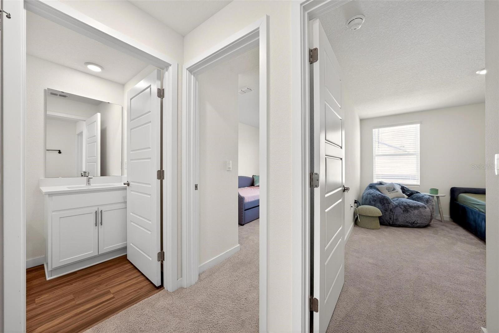 Image 34 of 46 For 553 John L Mica Way