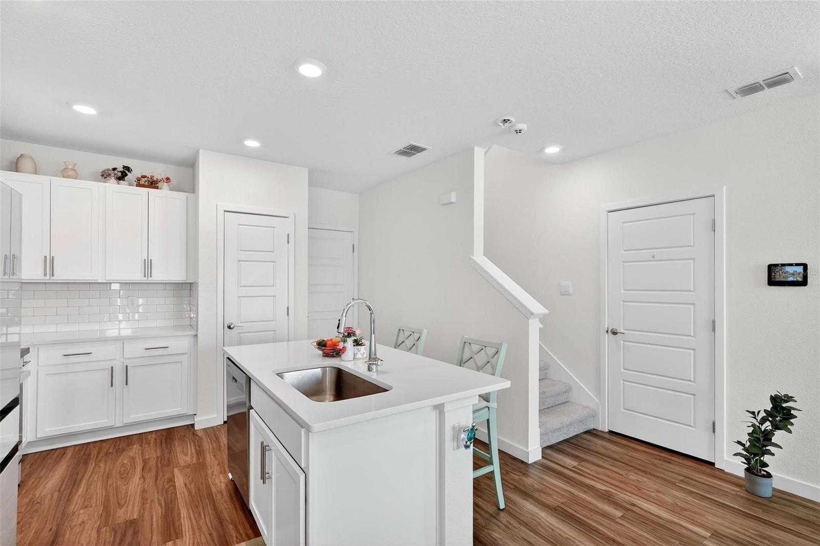 Image 8 of 46 For 553 John L Mica Way