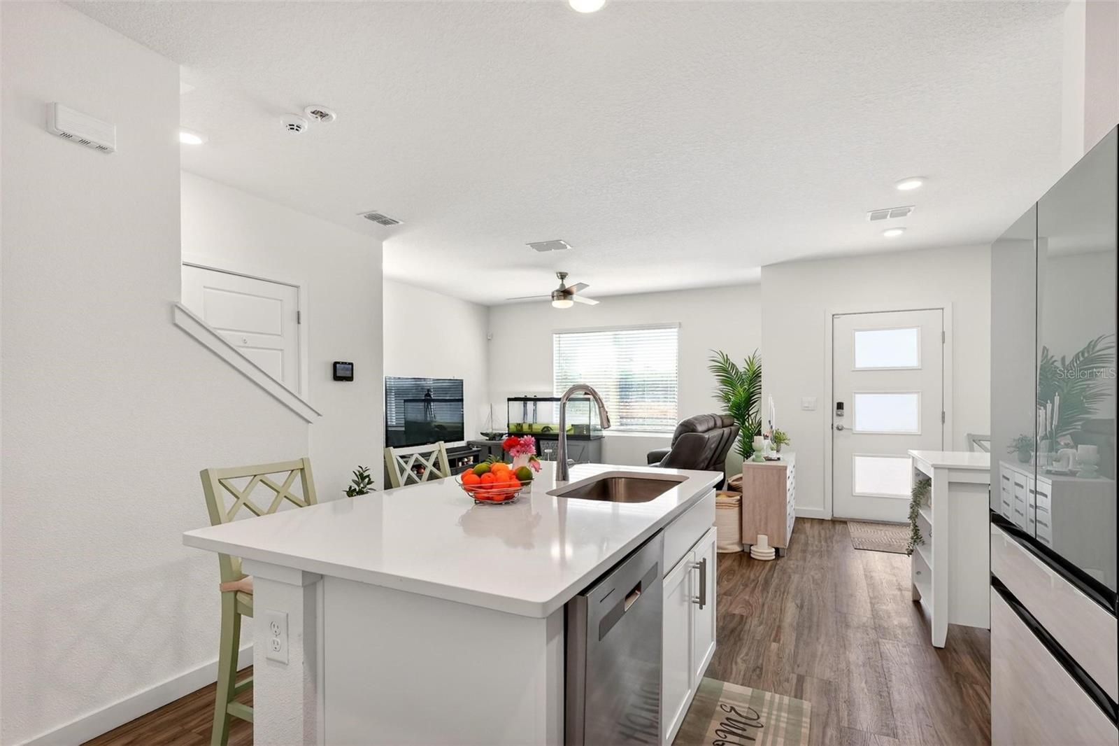 Image 9 of 46 For 553 John L Mica Way