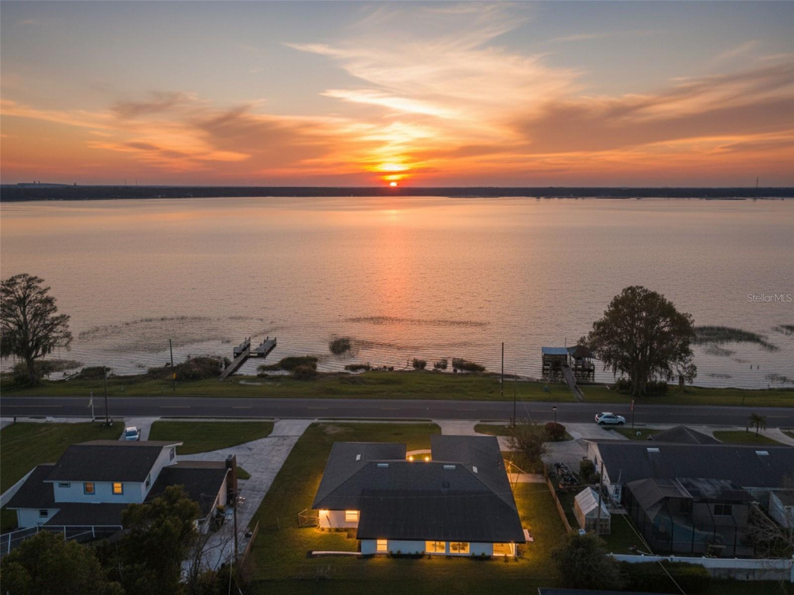 Details for 1106 Lake Ariana Boulevard, AUBURNDALE, FL 33823