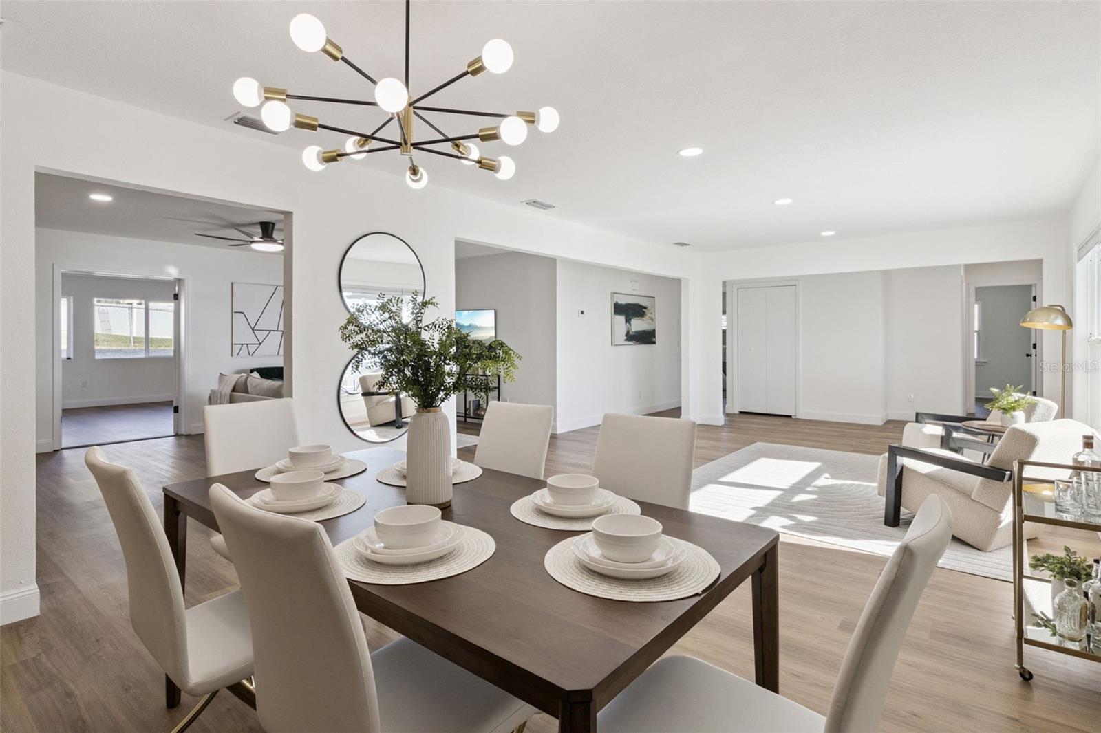 Image 11 of 54 For 1106 Lake Ariana Boulevard