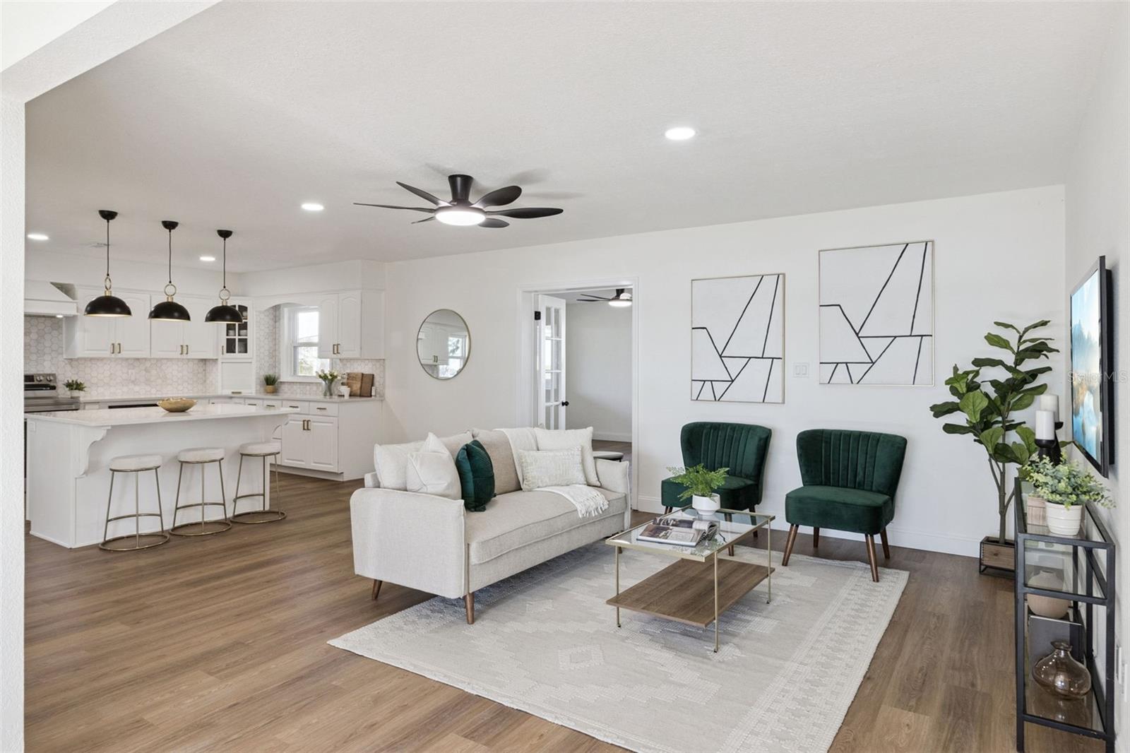 Image 12 of 54 For 1106 Lake Ariana Boulevard