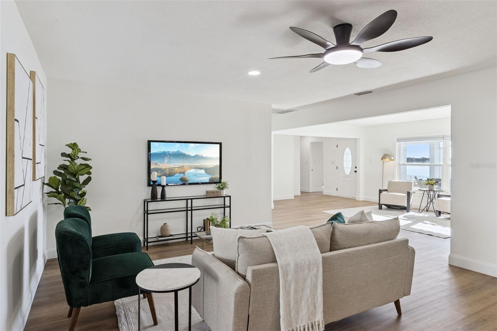 Image 14 of 54 For 1106 Lake Ariana Boulevard