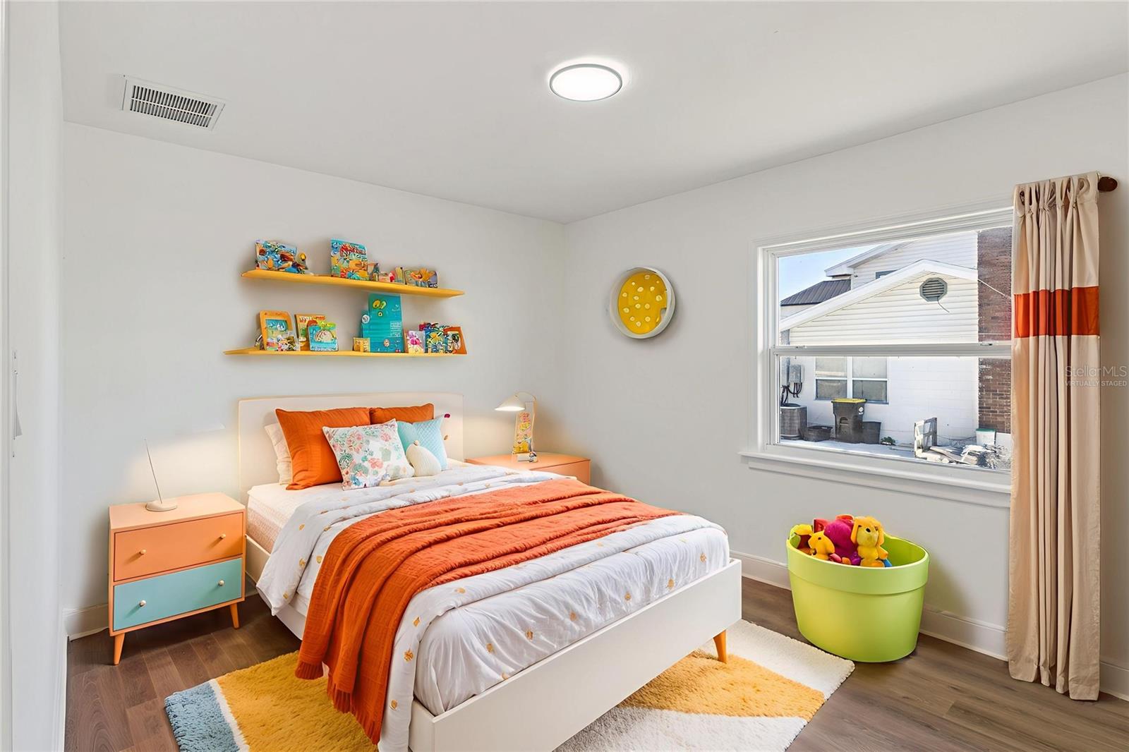 Image 28 of 54 For 1106 Lake Ariana Boulevard