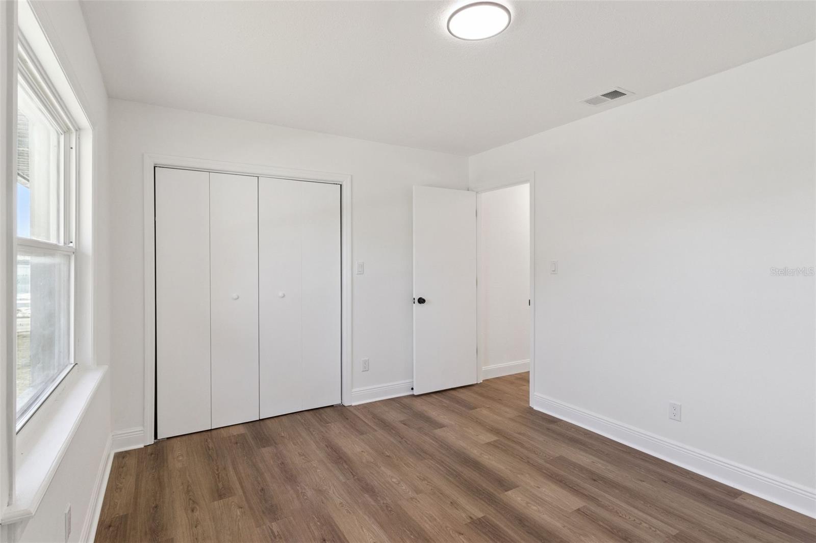 Image 30 of 54 For 1106 Lake Ariana Boulevard