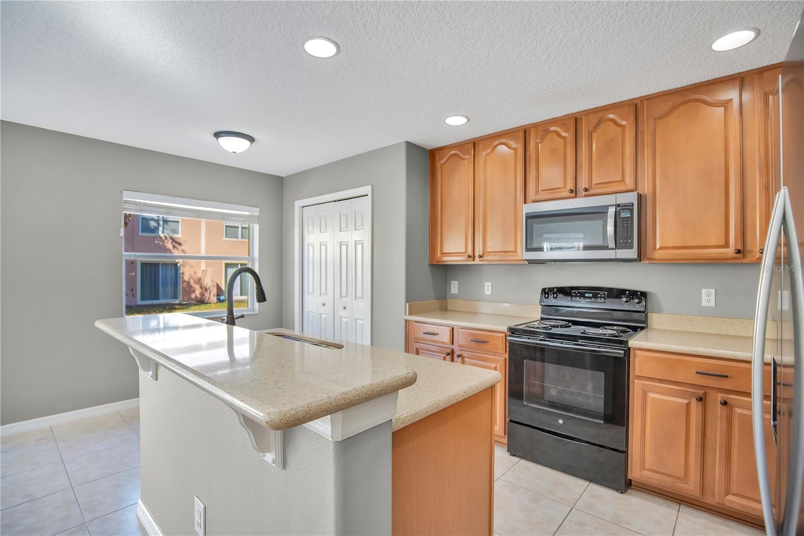 Image 10 of 37 For 3848 Shaftbury Place