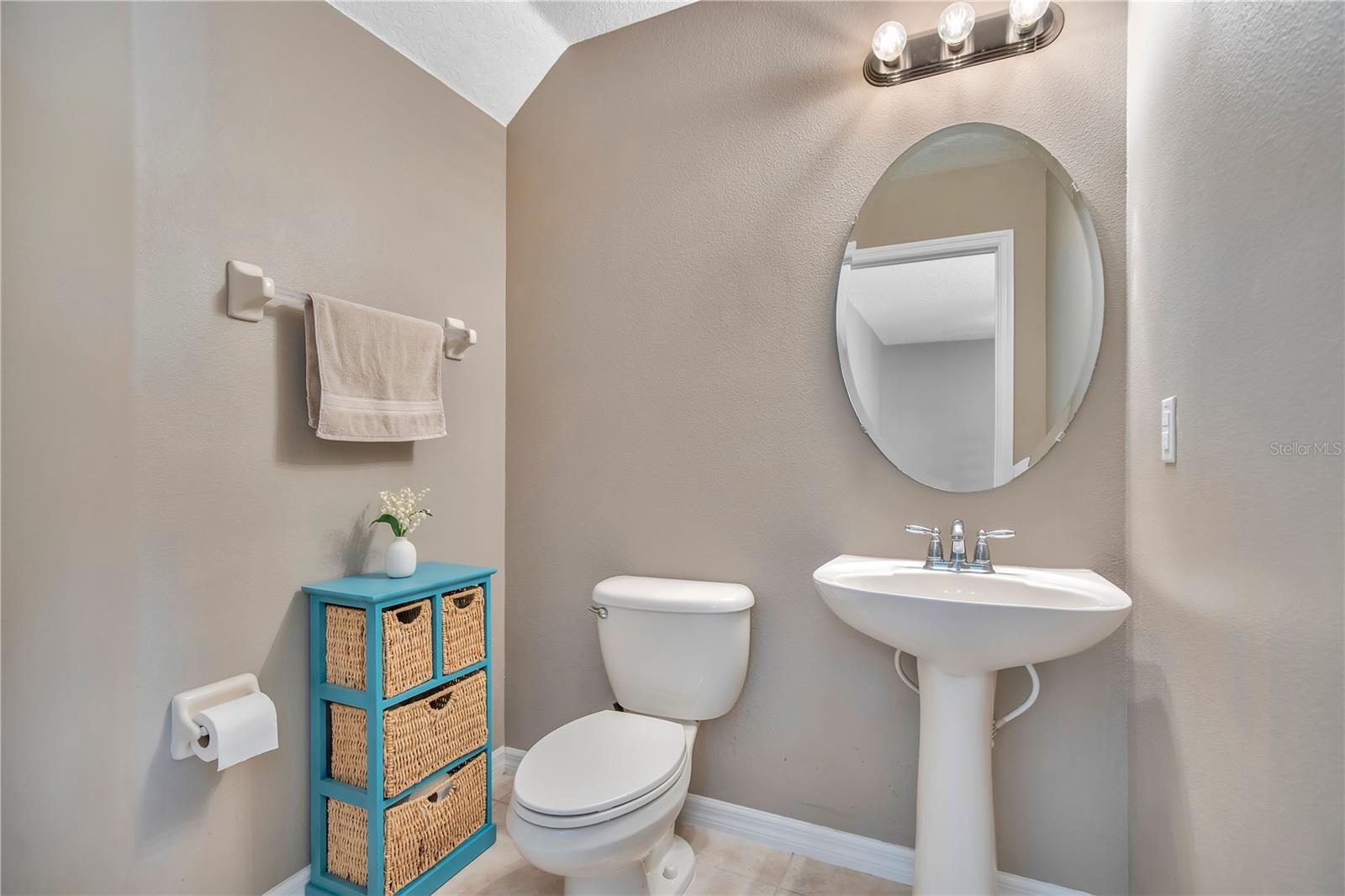 Image 15 of 37 For 3848 Shaftbury Place