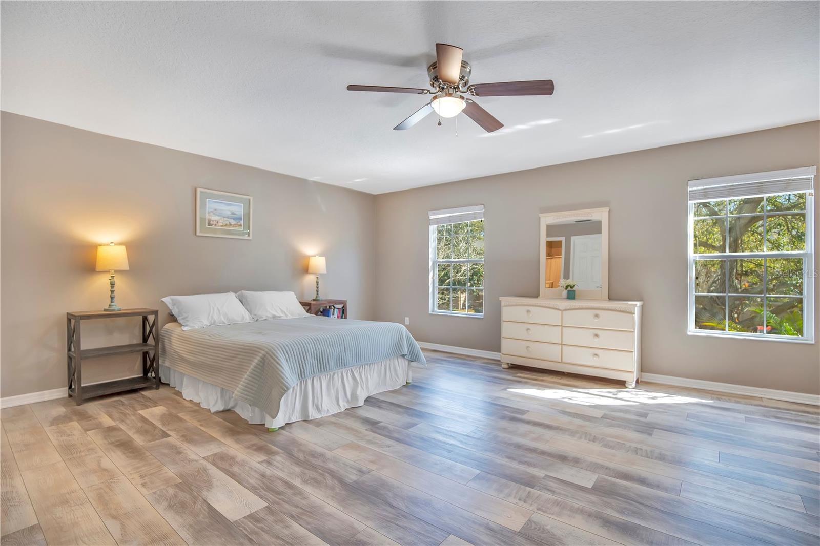 Image 16 of 37 For 3848 Shaftbury Place