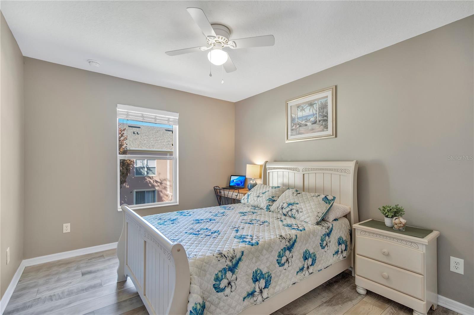 Image 20 of 37 For 3848 Shaftbury Place