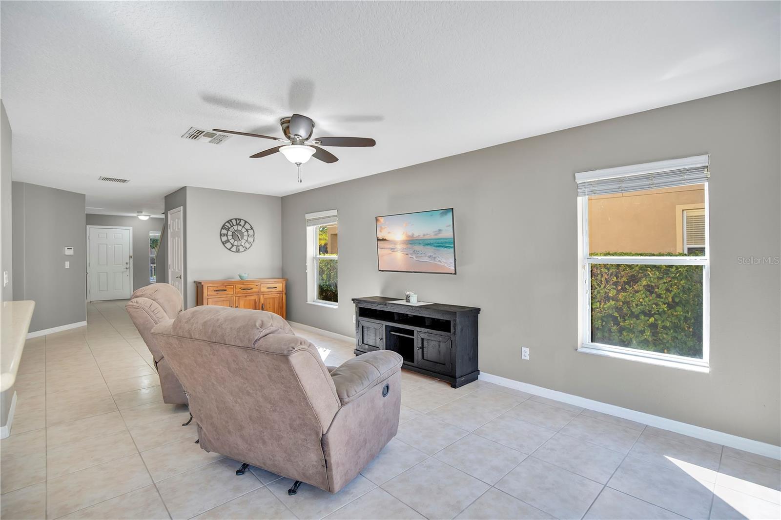 Image 6 of 37 For 3848 Shaftbury Place