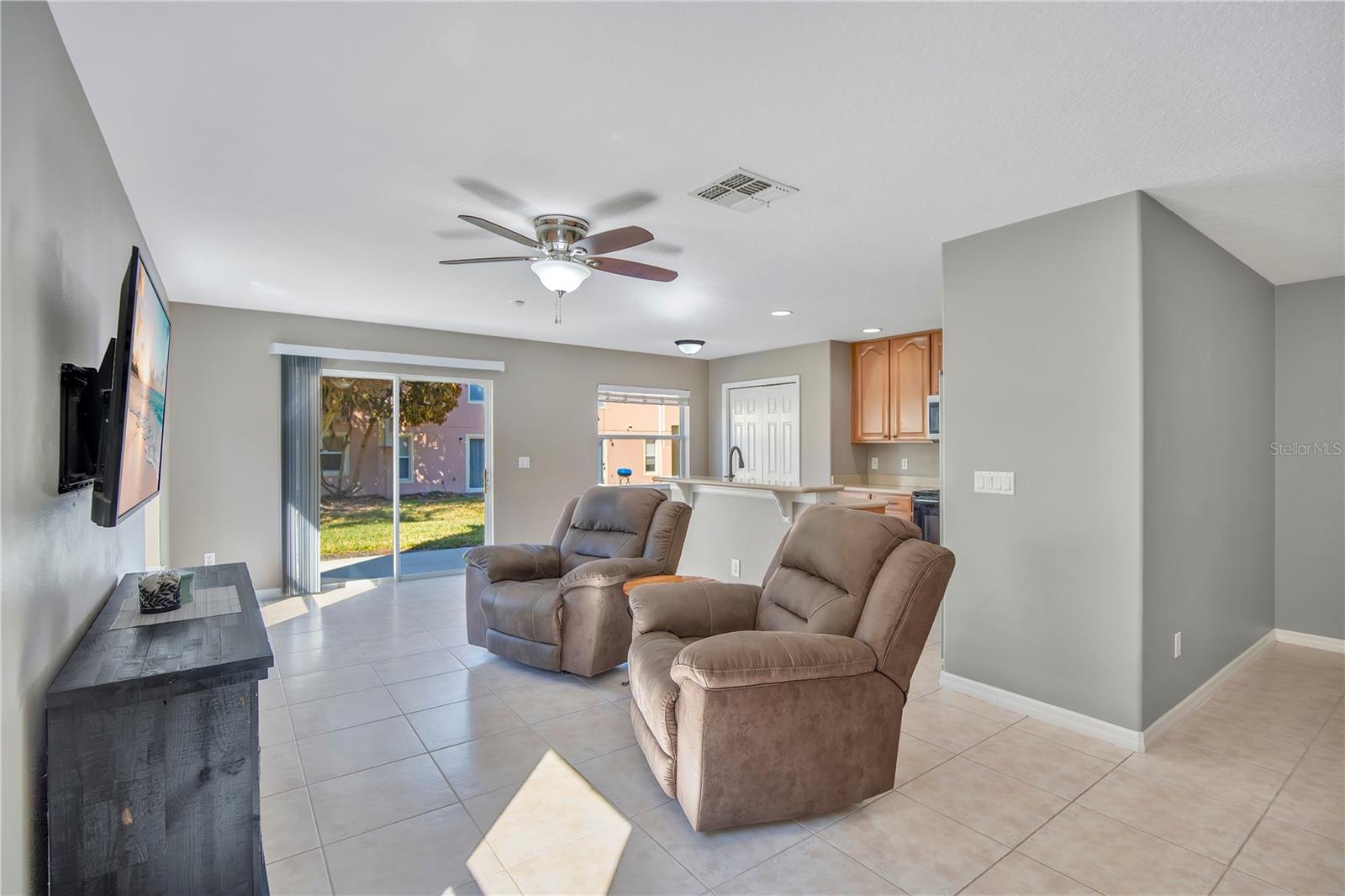 Image 7 of 37 For 3848 Shaftbury Place