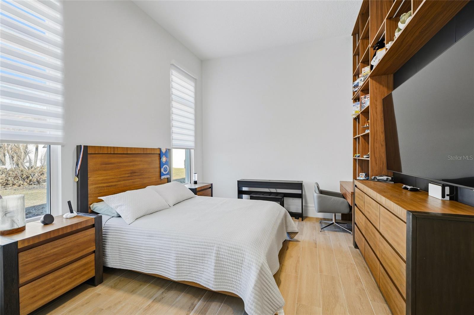 Image 21 of 32 For 16848 Vinci Way