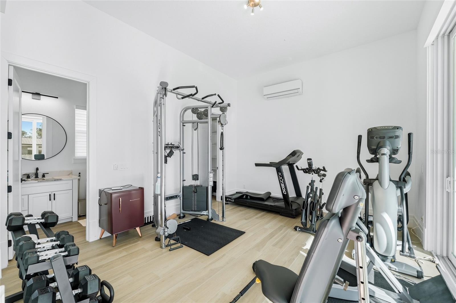 Image 25 of 32 For 16848 Vinci Way