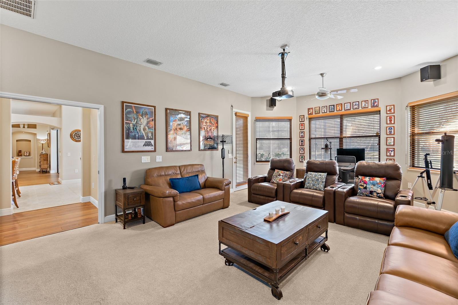 Image 24 of 50 For 3031 Southern Oaks Drive