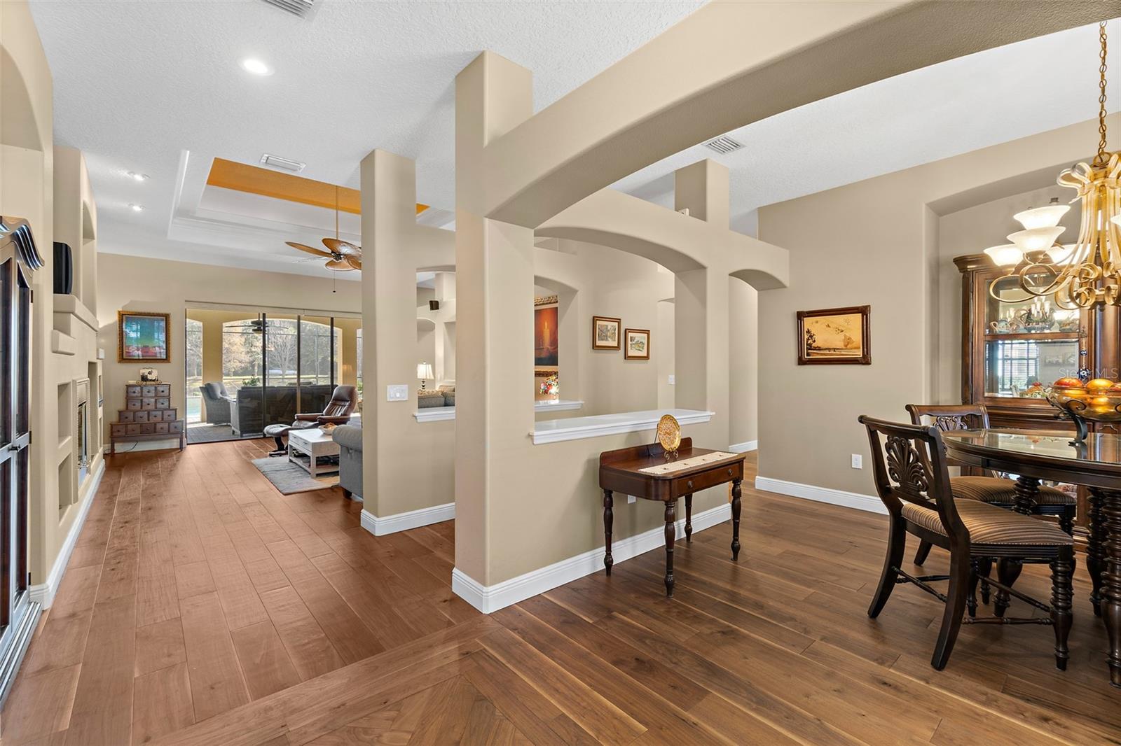 Image 31 of 50 For 3031 Southern Oaks Drive