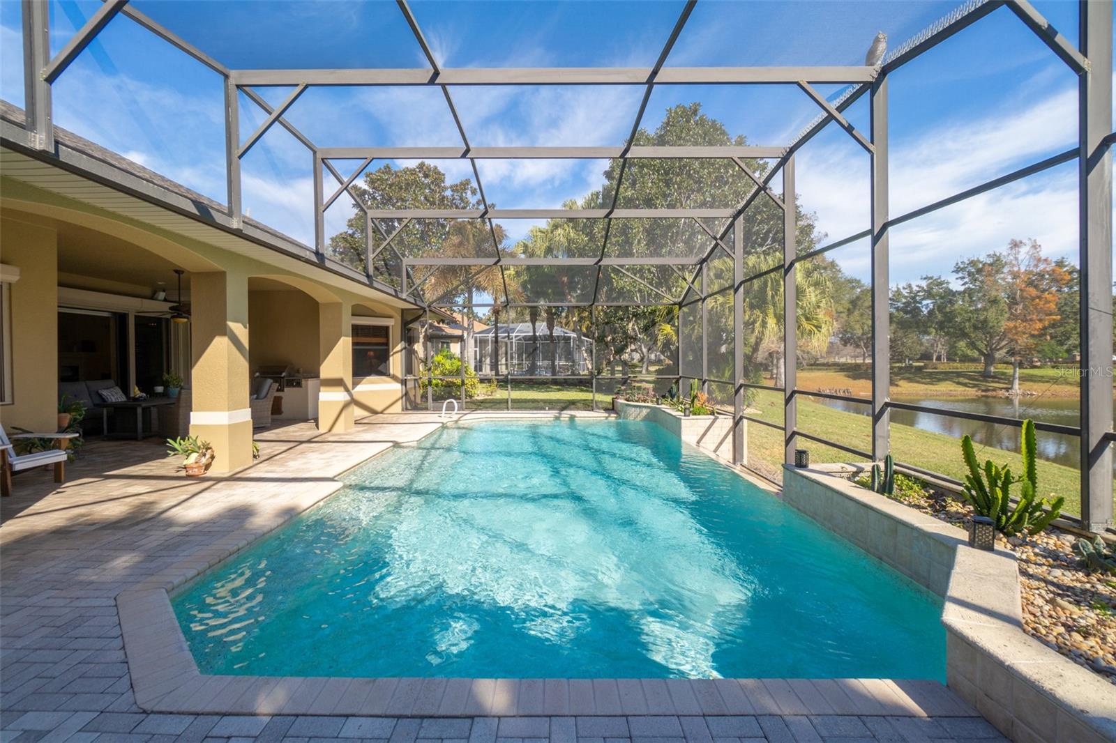 Image 37 of 50 For 3031 Southern Oaks Drive