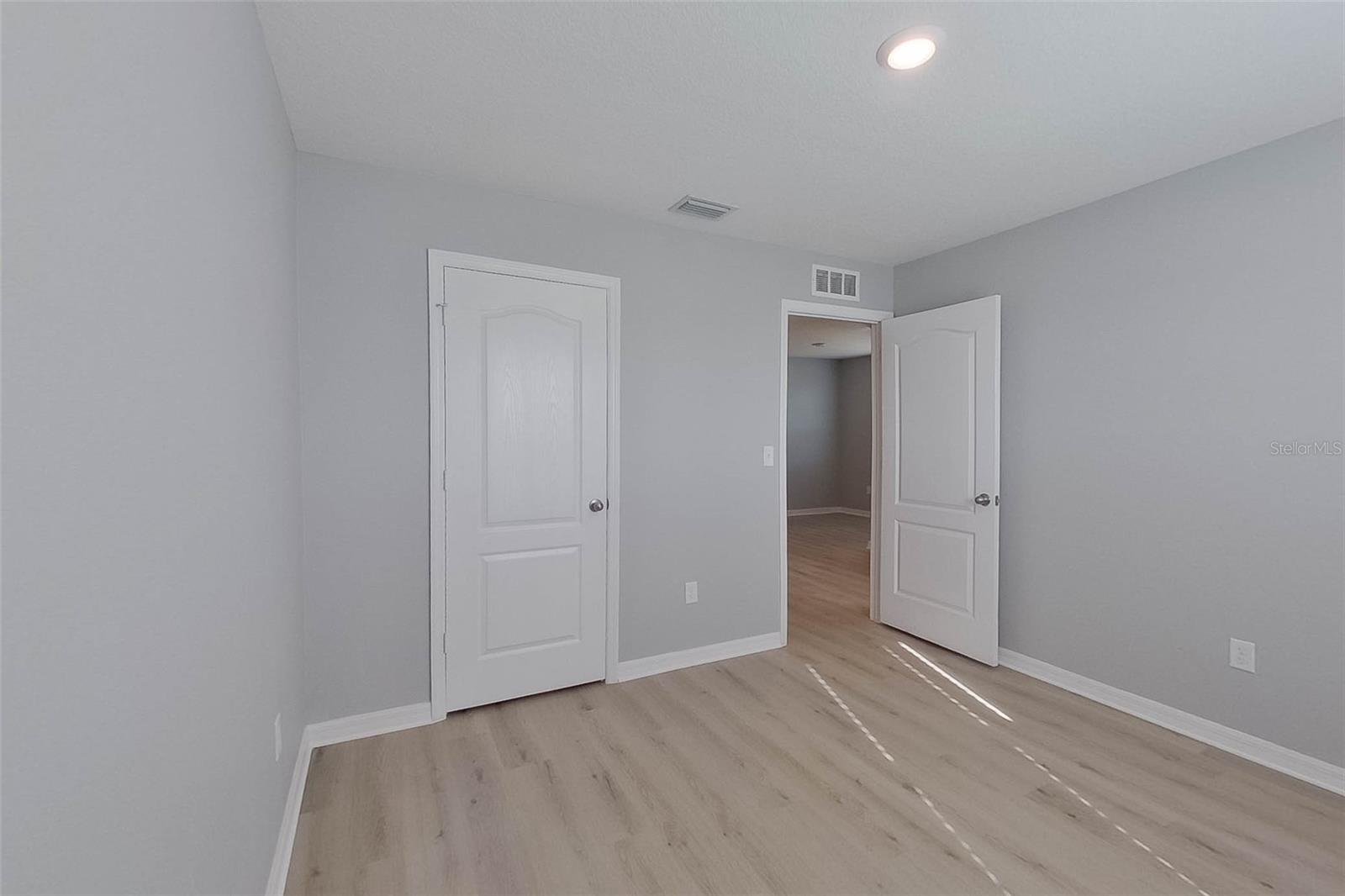 Image 17 of 31 For 30098 Fedora Circle