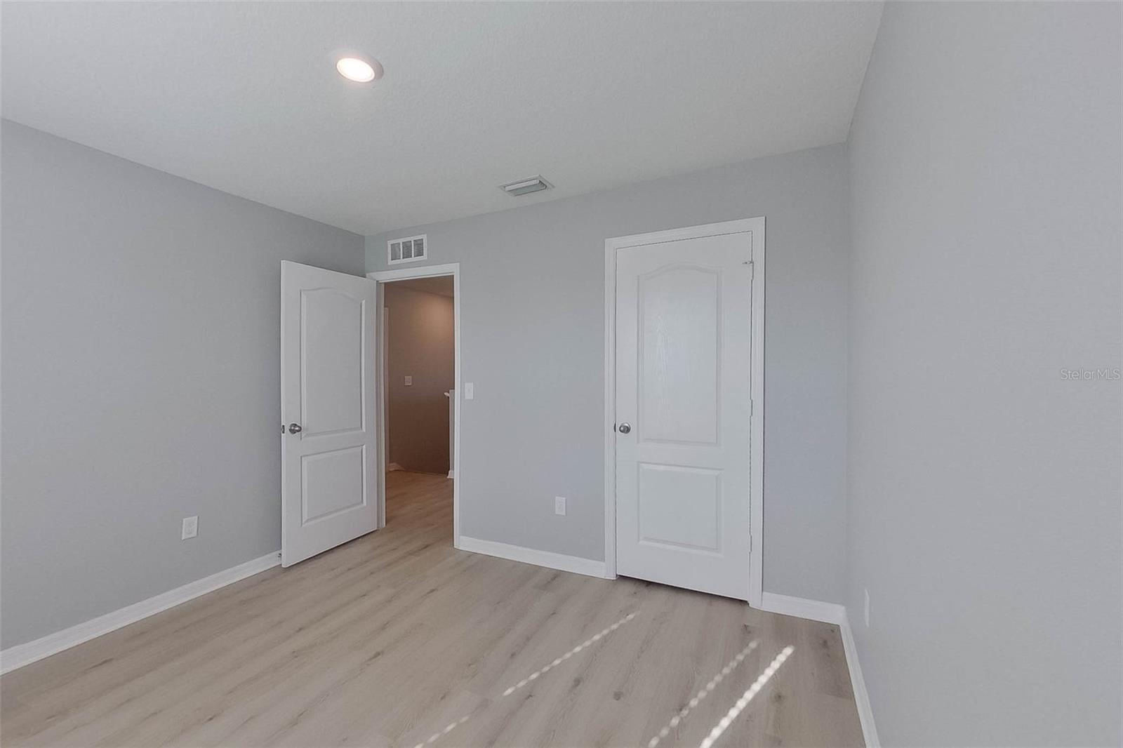 Image 19 of 31 For 30098 Fedora Circle