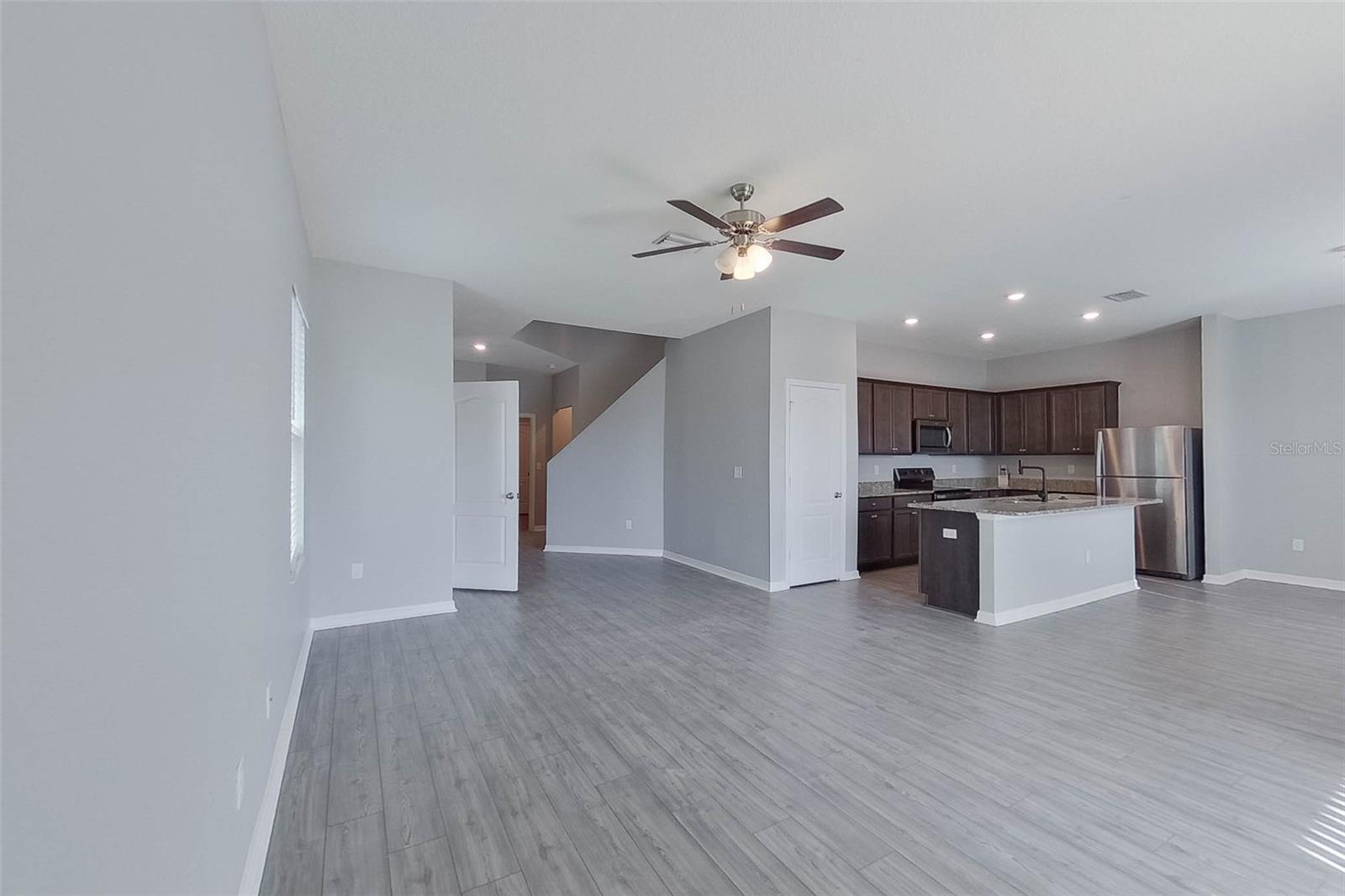 Image 5 of 31 For 30098 Fedora Circle