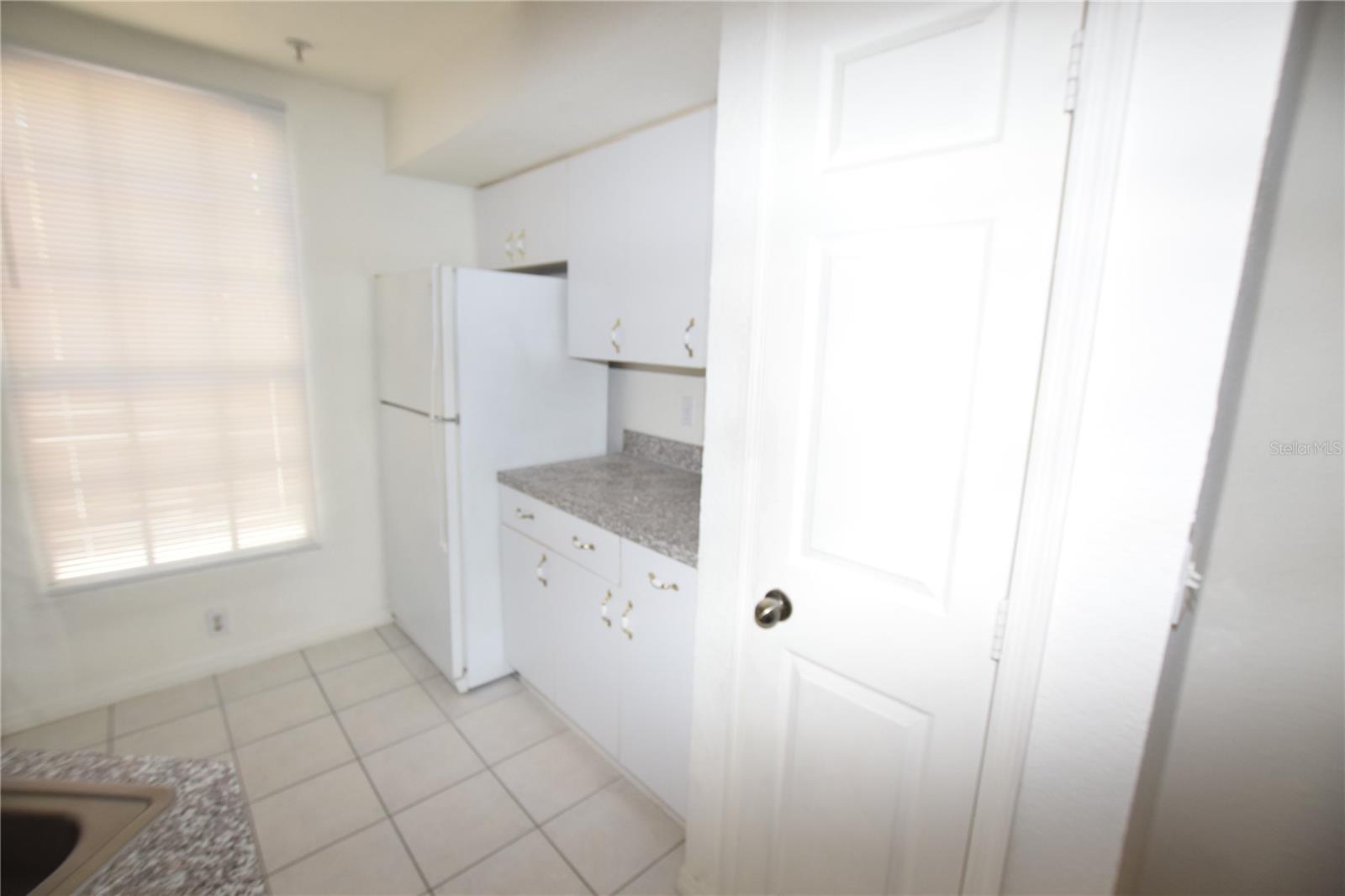 Image 15 of 32 For 6324 Raleigh Street 714