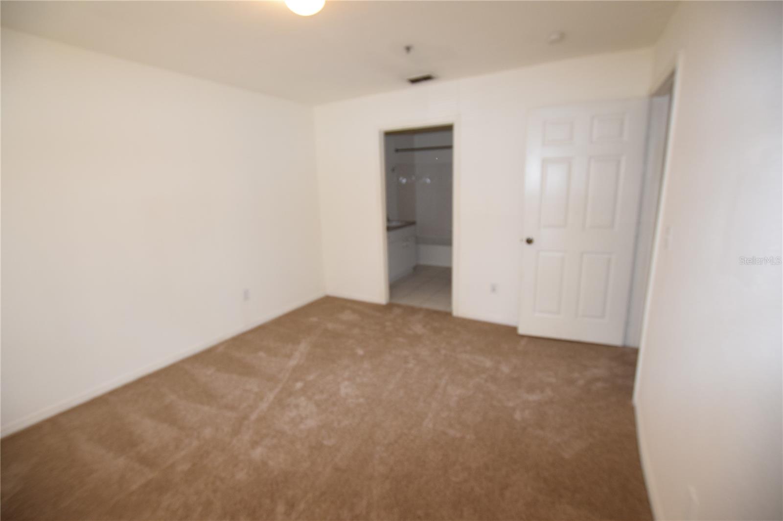 Image 28 of 32 For 6324 Raleigh Street 714