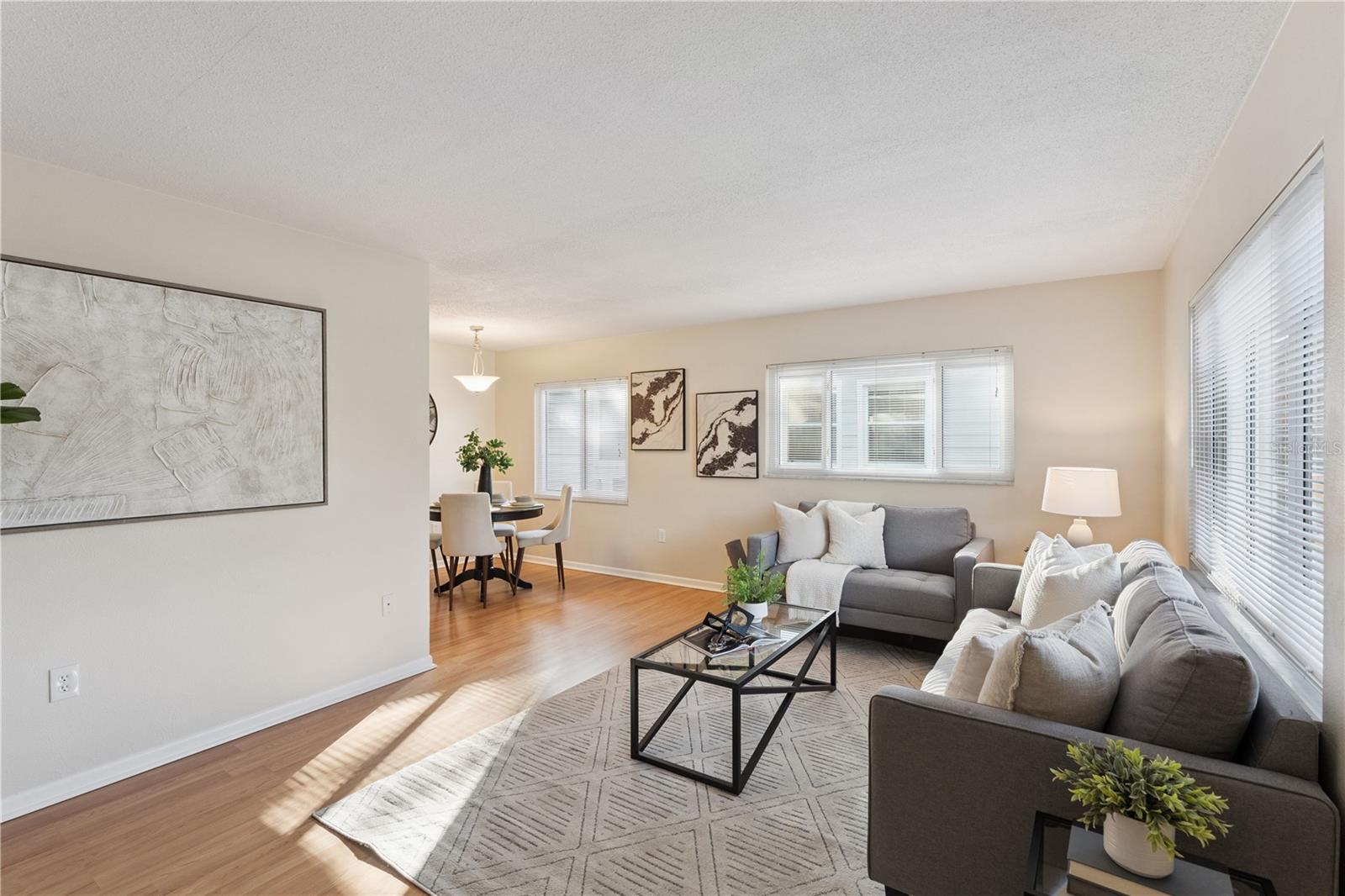 Image 19 of 31 For 1500 Nebraska Street