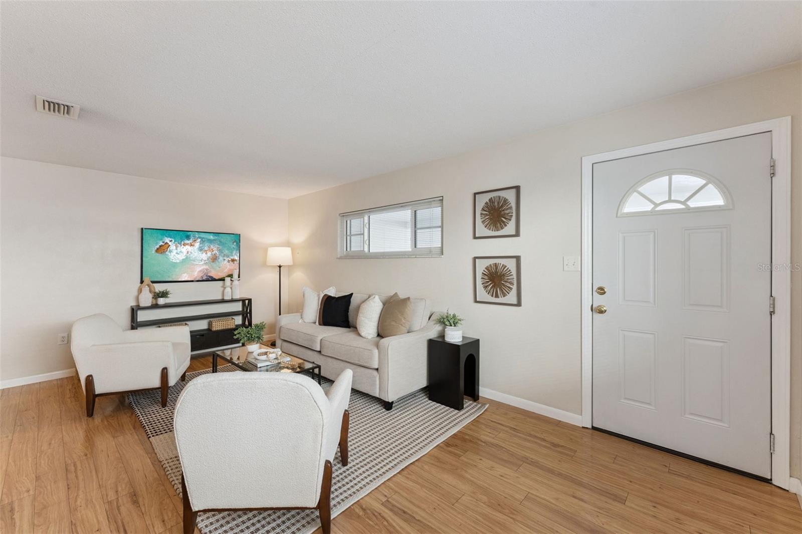 Image 7 of 31 For 1500 Nebraska Street