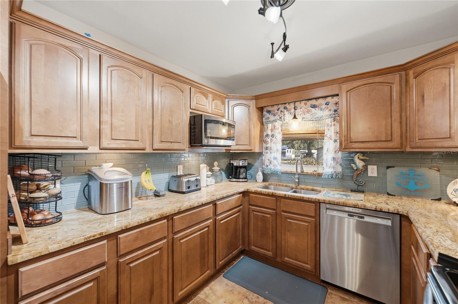 Image 23 of 65 For 2670 Reagan Lane