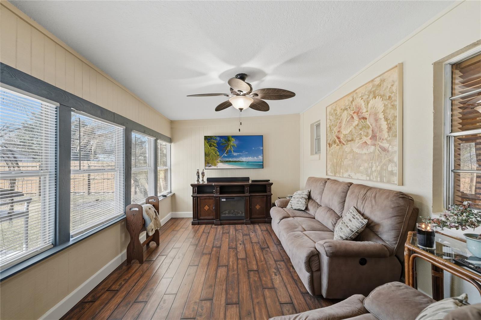 Image 31 of 65 For 2670 Reagan Lane