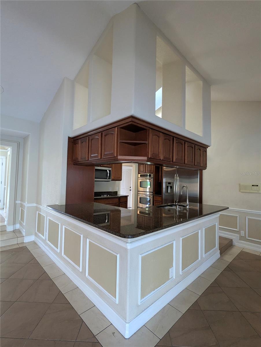 Image 25 of 64 For 8052 Oak Park Road