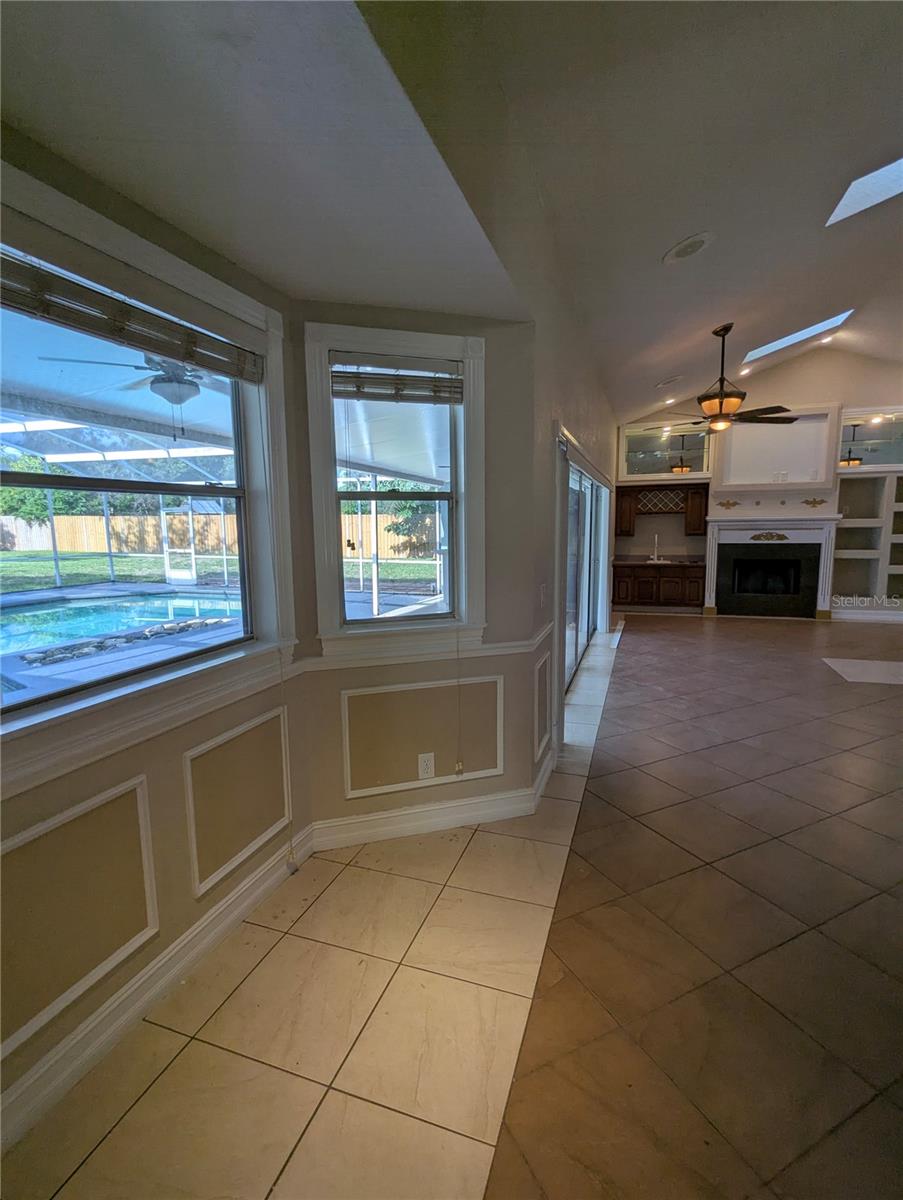 Image 27 of 64 For 8052 Oak Park Road