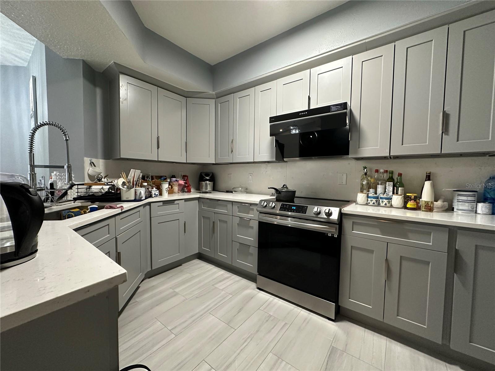 Image 9 of 21 For 5554 Metrowest Boulevard 4-312