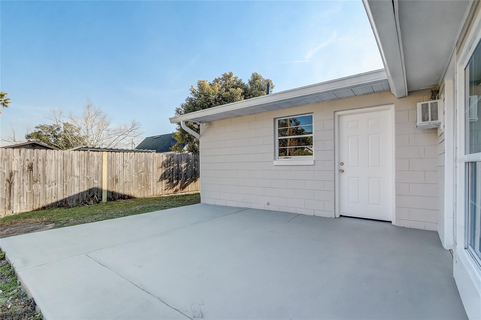 Image 27 of 52 For 618 Maryland Avenue