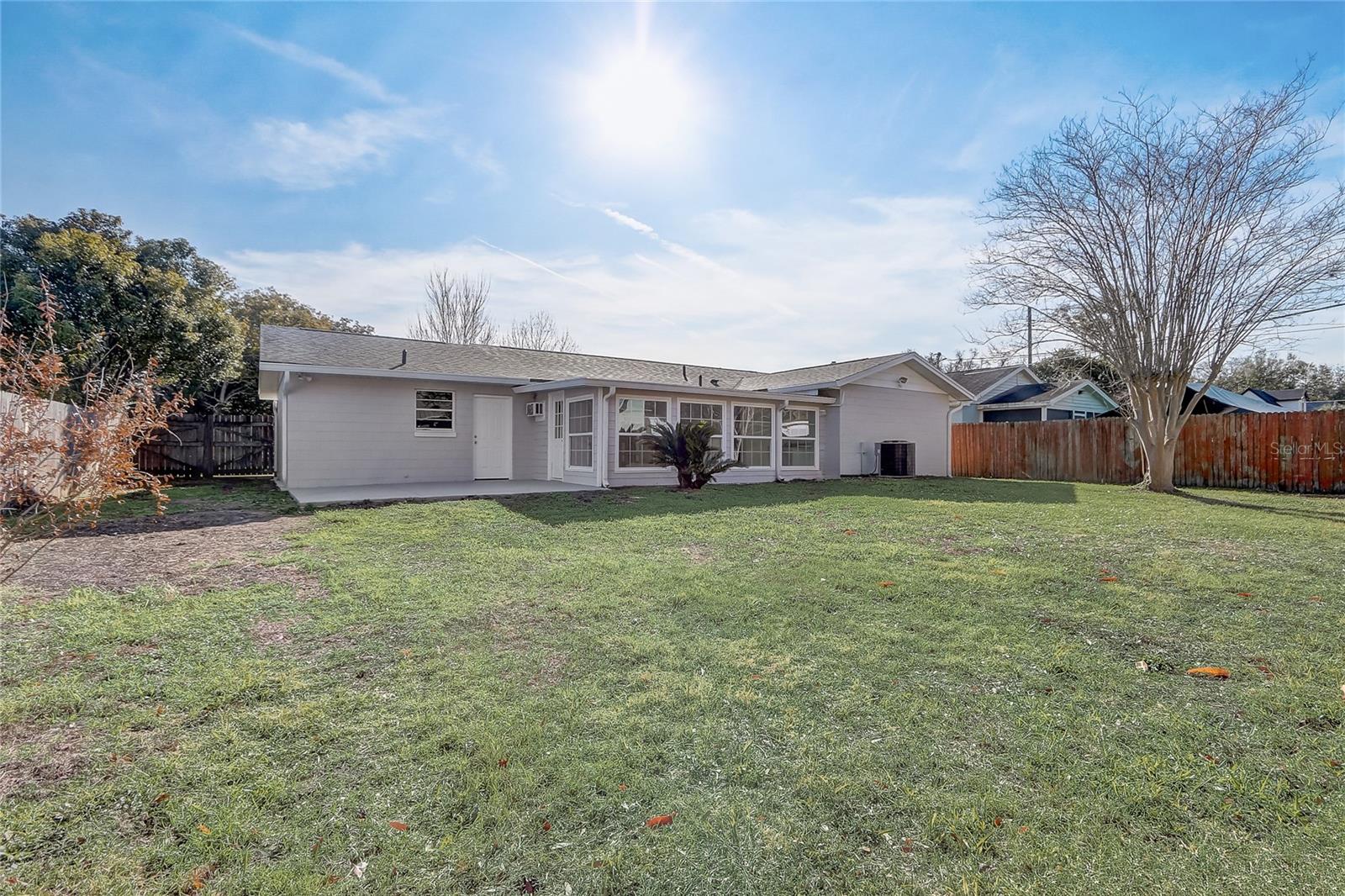 Image 30 of 52 For 618 Maryland Avenue